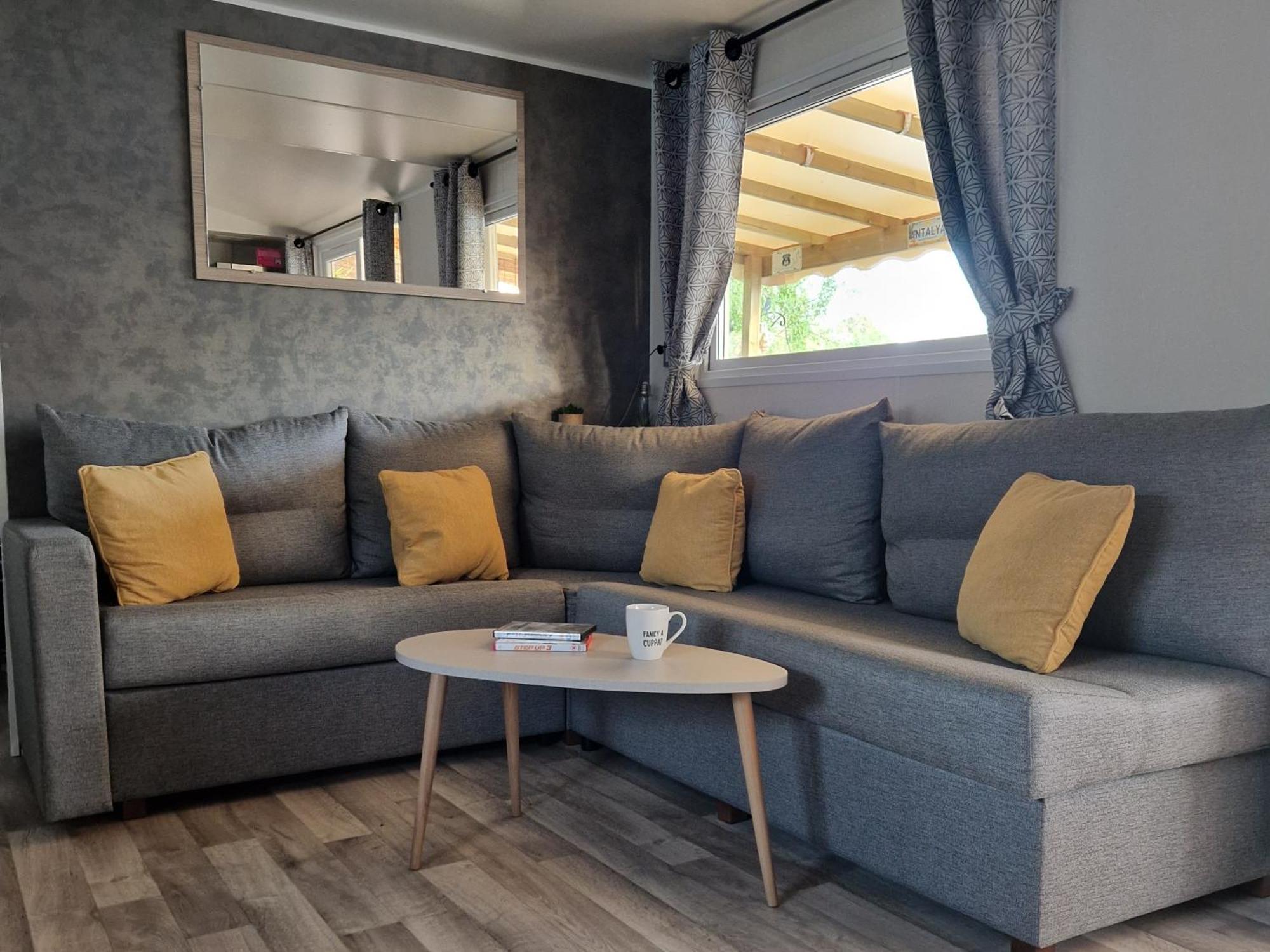 Camping La Carabasse Vias-Plage-T4 Climatise,Tout Confort, Emplacement Calme ! Camera foto